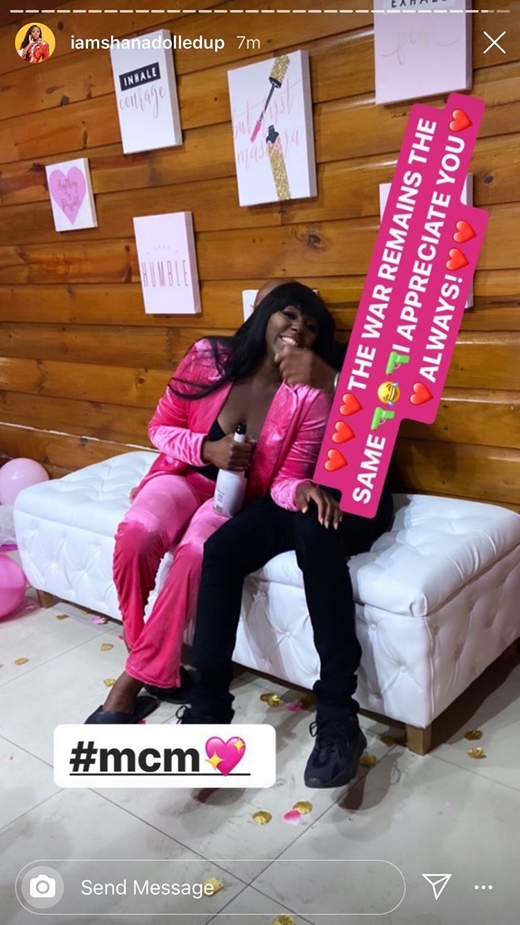 Blem in Jamaica, Portmore Jamaican Matey & Groupie Pinkwall Talk Di