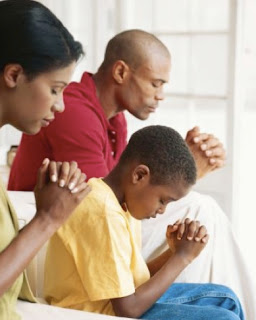 black-family-praying