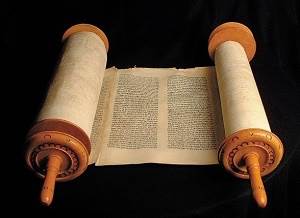 old-testament-law-scroll-Optimized